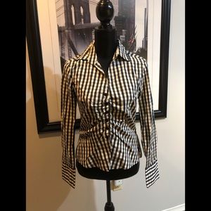 EUC Black & Beige checkered print Women’s Blouse